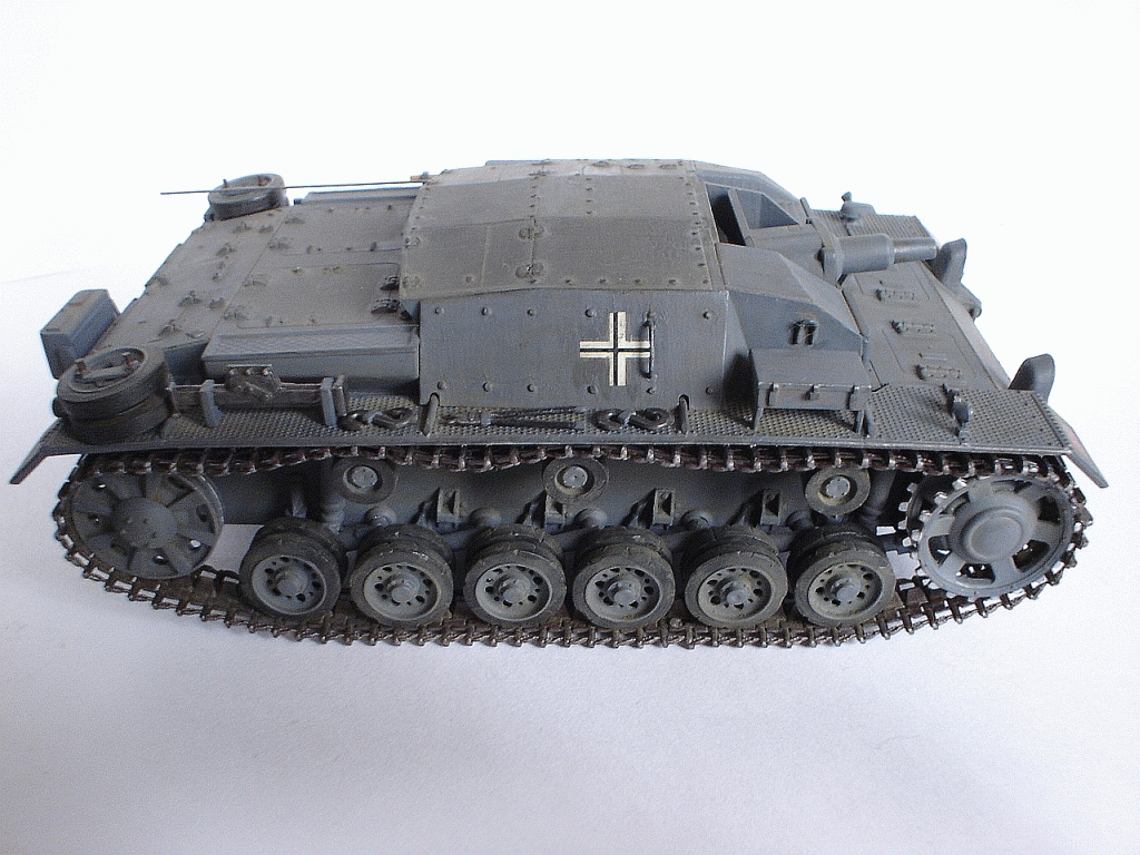 Сборная модель Немецкое штурмовое орудие StuG III Ausf Сборная модель Немецкое штурмовое орудие StuG III Ausf