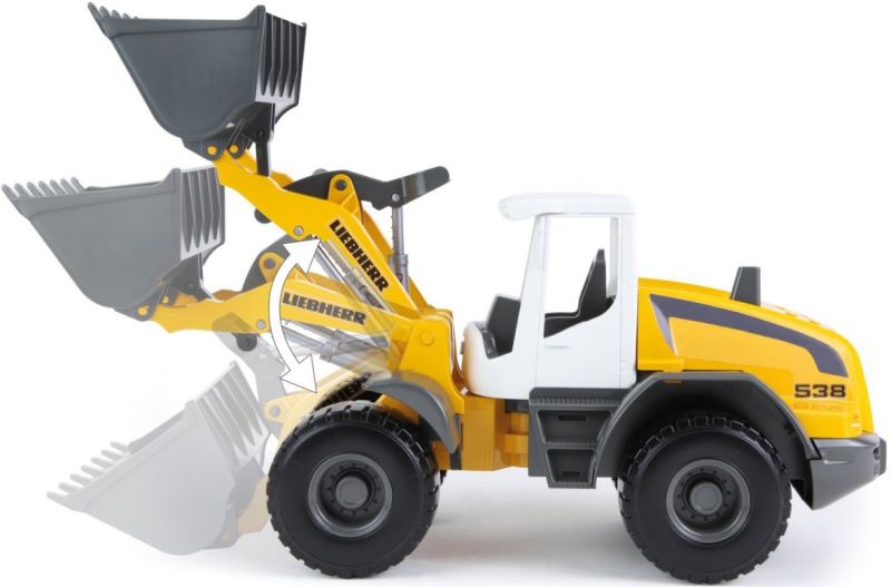 Трактор Liebherr имеет подвижный ковш, при помощи шарниров он поднимается и опускается. igrushechnyj-traktor-liebherr-04.jpg