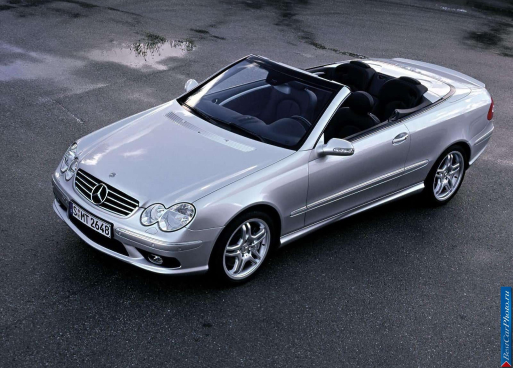 Машинка Mercedes benz W203 очень схожа с её реальным аналогом. mercedes-benz_2003_clk55_cabriolet_amg_001.jpg
