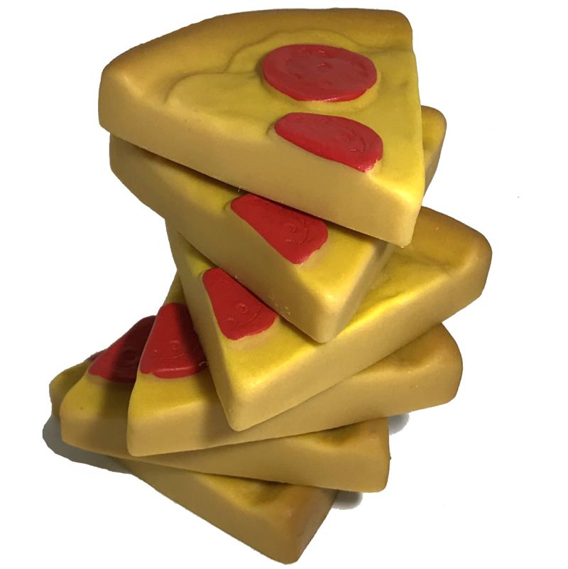 Пицца состоит из 6-ти кусочков, Длина кусочка пиццы - 7,5 см, Ширина - 8,2 см, Толщина - 1,4 см. igrushechnaya-rezinovaya-picca-02.jpg