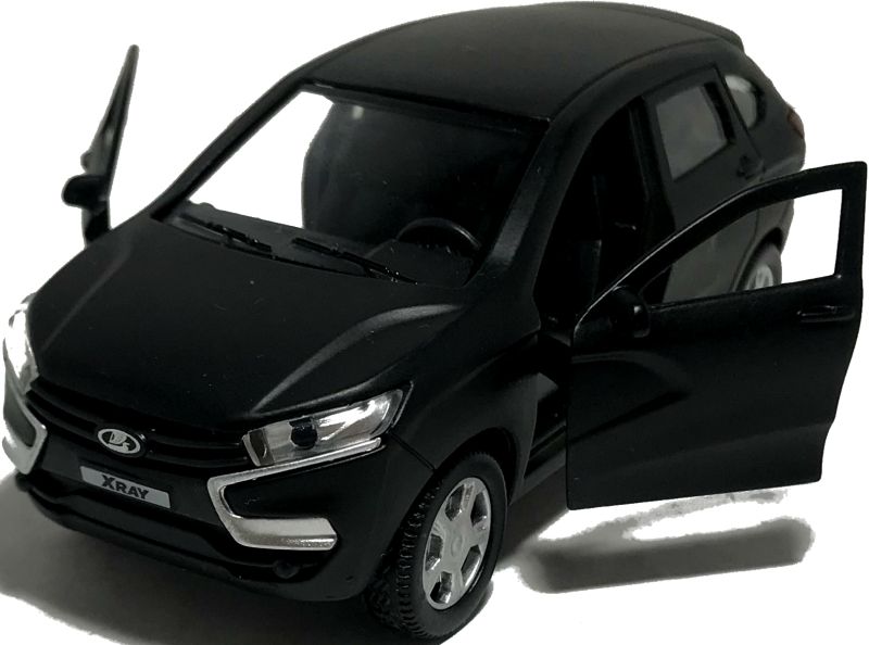 У машинки Lada XRAY открываются две передние двери. igrushechnaya-mashinka-lada-xray-matovo-chyornaya-04.jpg