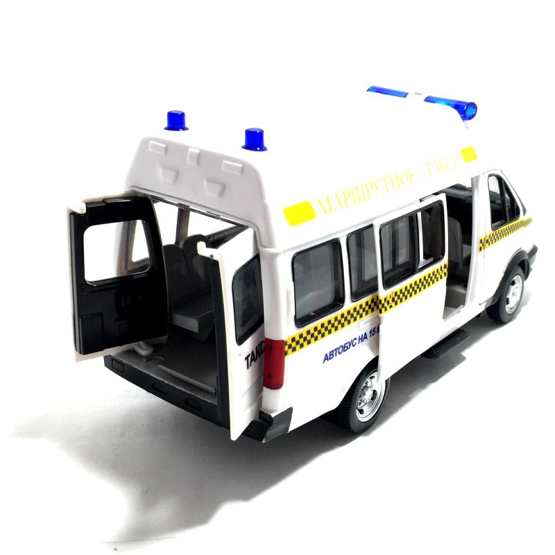 Задние двери открываются нажатием на механическую кнопочку на крыше и Вы можете сажать туда человечков. igrushechnaya-mashinka-marshrutnoe-taksi-5.jpg