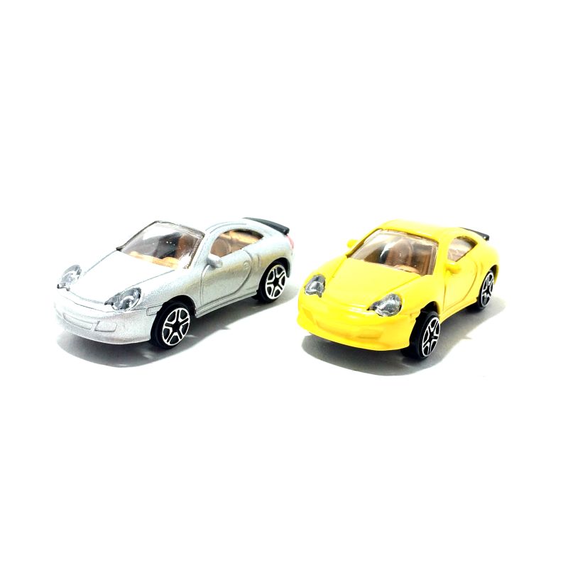 Машинка имеет два цвета: серый и желтый. detskaya-igrushechnaya-mashinka-porsche-911-05.jpg